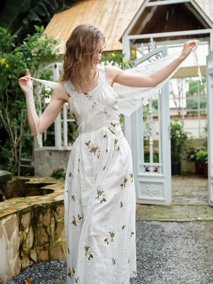 Juliet | Lace & Linen Dress Gown