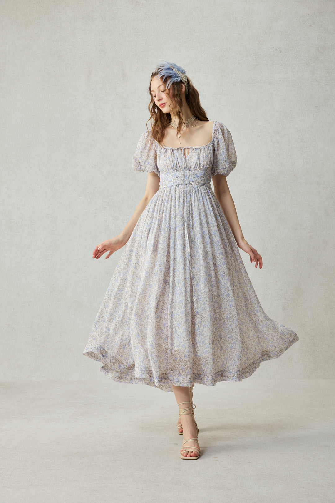 Alice 19 | Floral linen dress