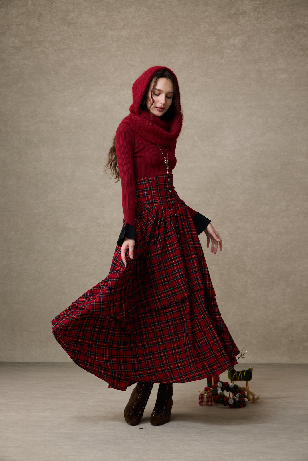 Christina 19 |Retro Layered Wool Skirt