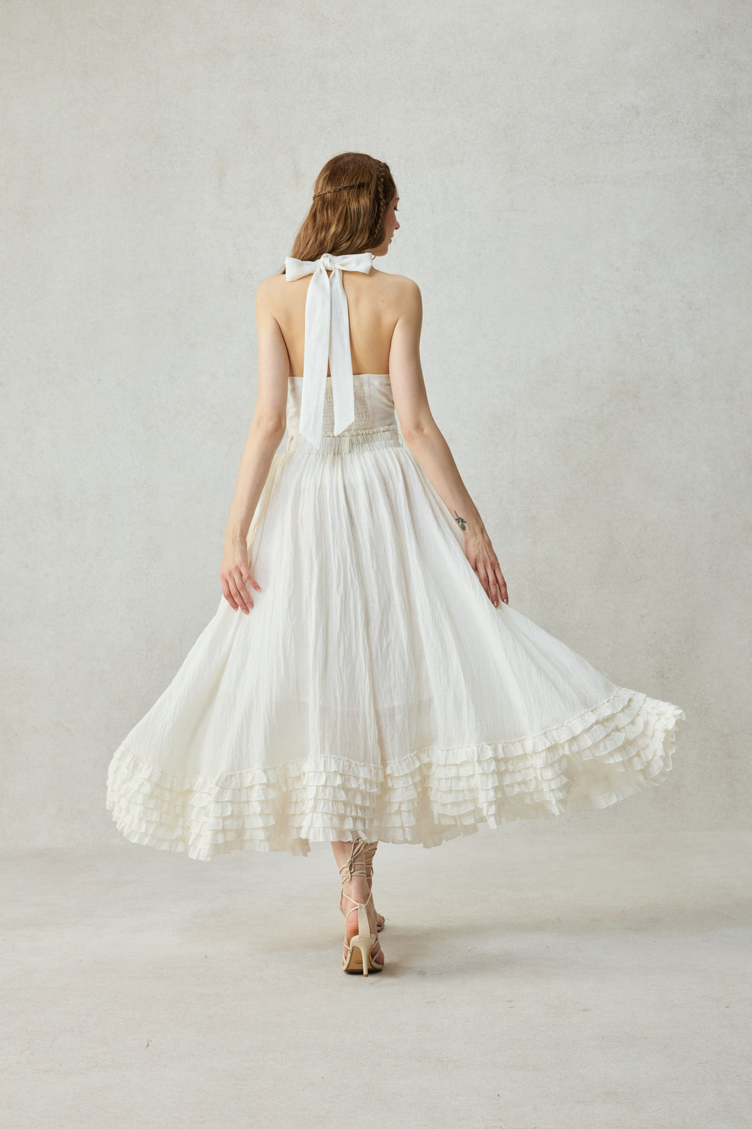 Dorothy 27 | Ruffled maxi linen skirt