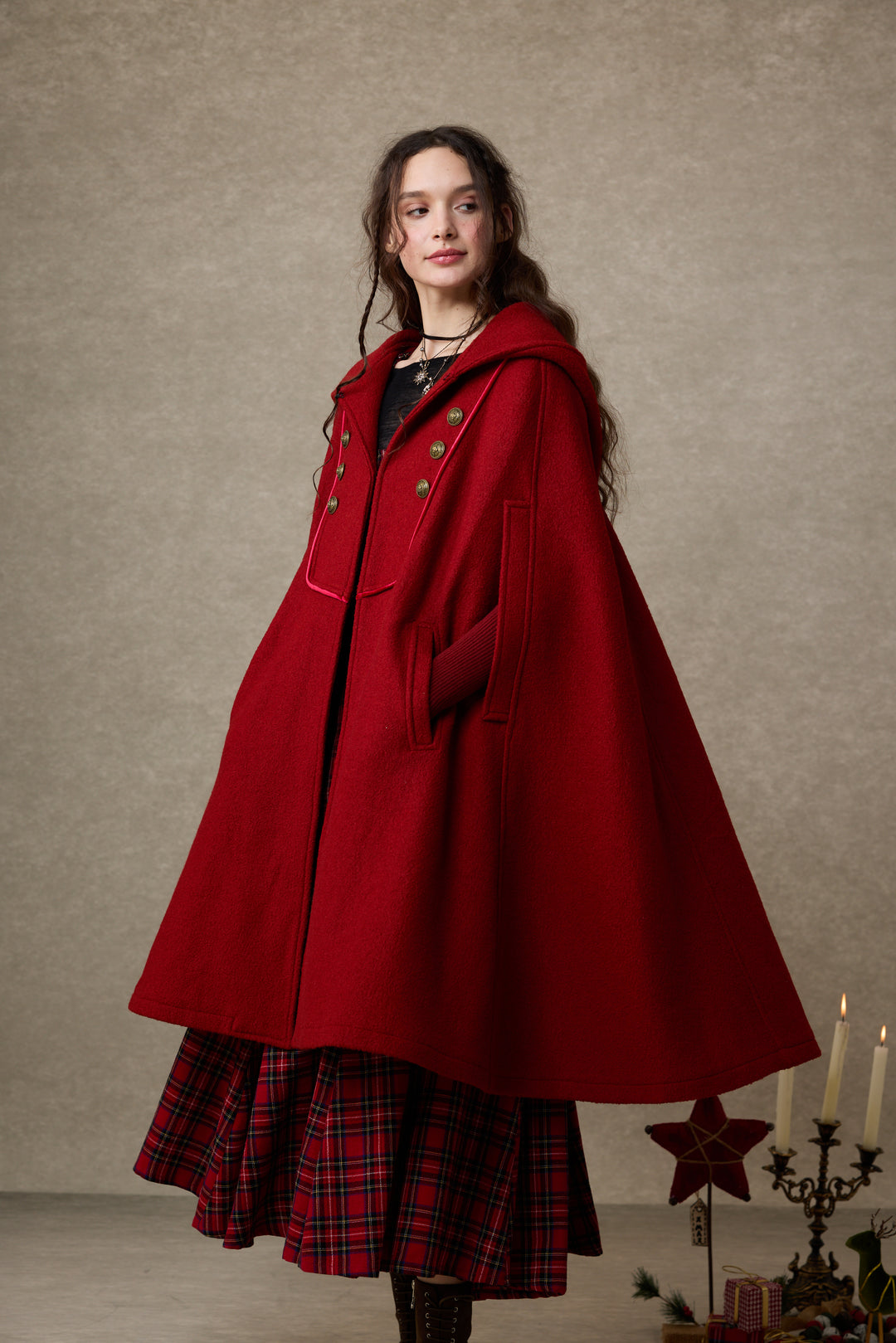 Briar 33 | 100% Wool Hooded Cape Coat