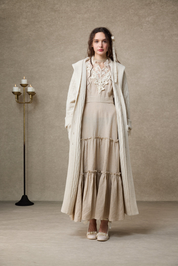 Hudson 15 | 100% wool hooded cardigan coat