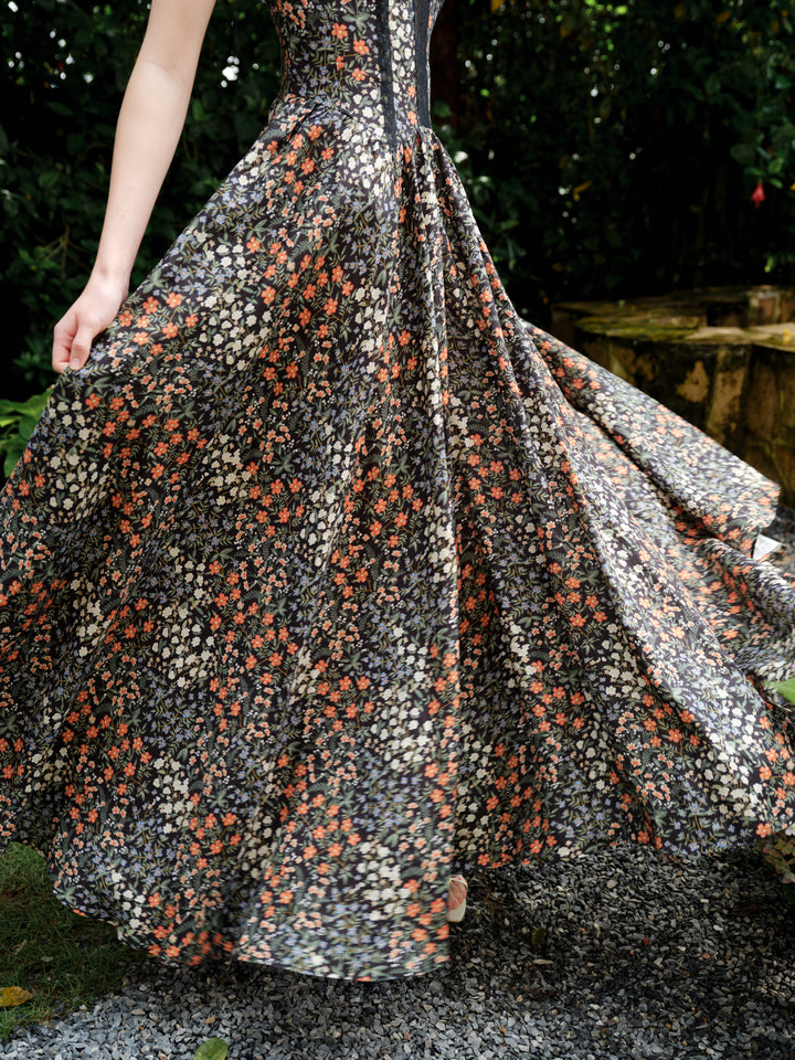 Vanille 18 | Jane’s Garden Dress