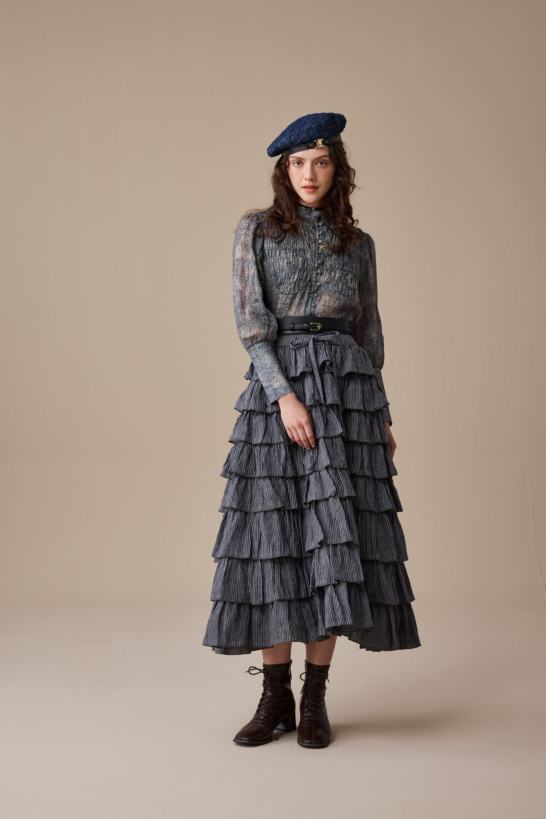 Clove 9 | smocked longsleeved linen blouse