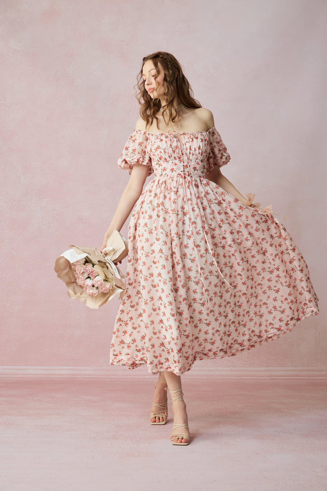 Alice 19 | Floral linen dress