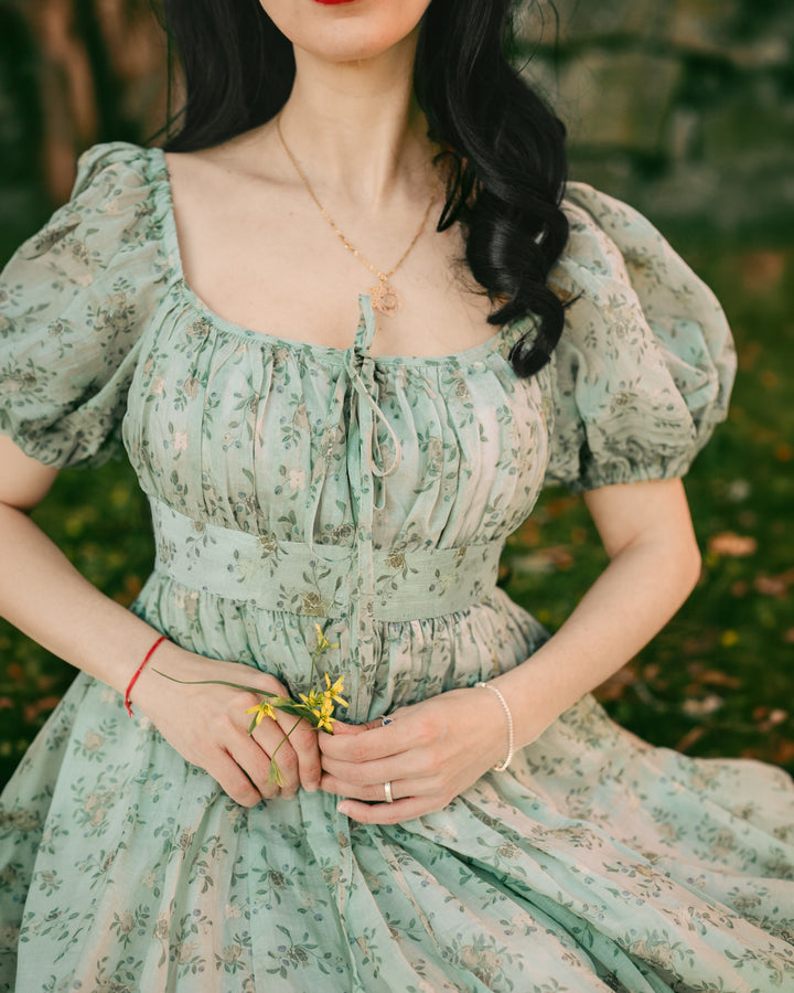 Alice 19 | Floral linen dress