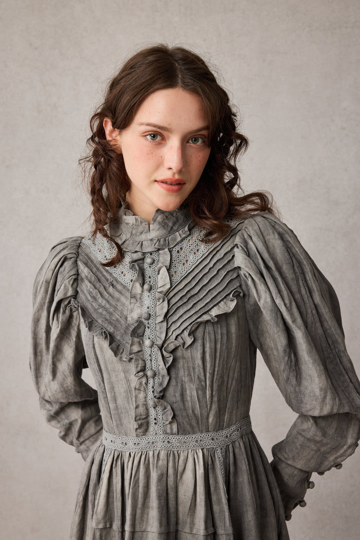 MARY 18 | VINTAGE LINEN DRESS GOWN