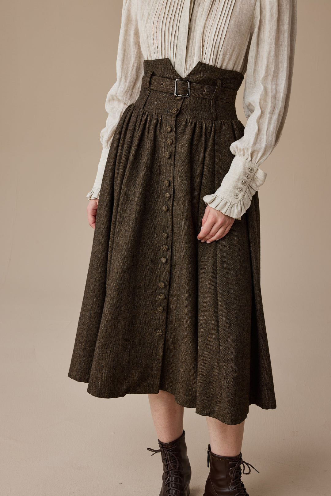 Bette 28 | Retro Belted Wool Skirt