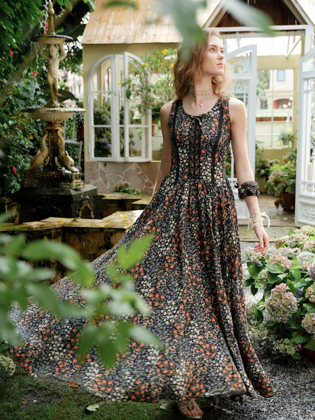 Vanille 18 | Jane’s Garden Dress