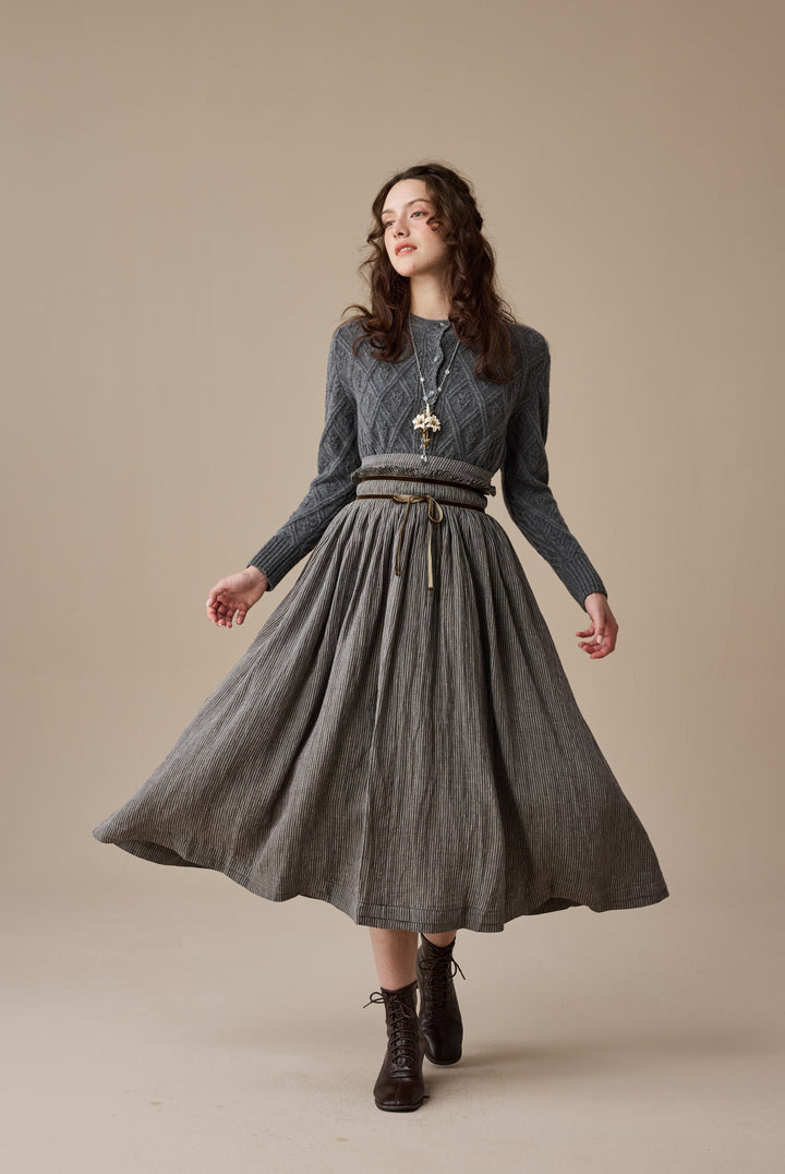 Flurry 17 | 100% Wool Sculptured Knitwear Cardigan