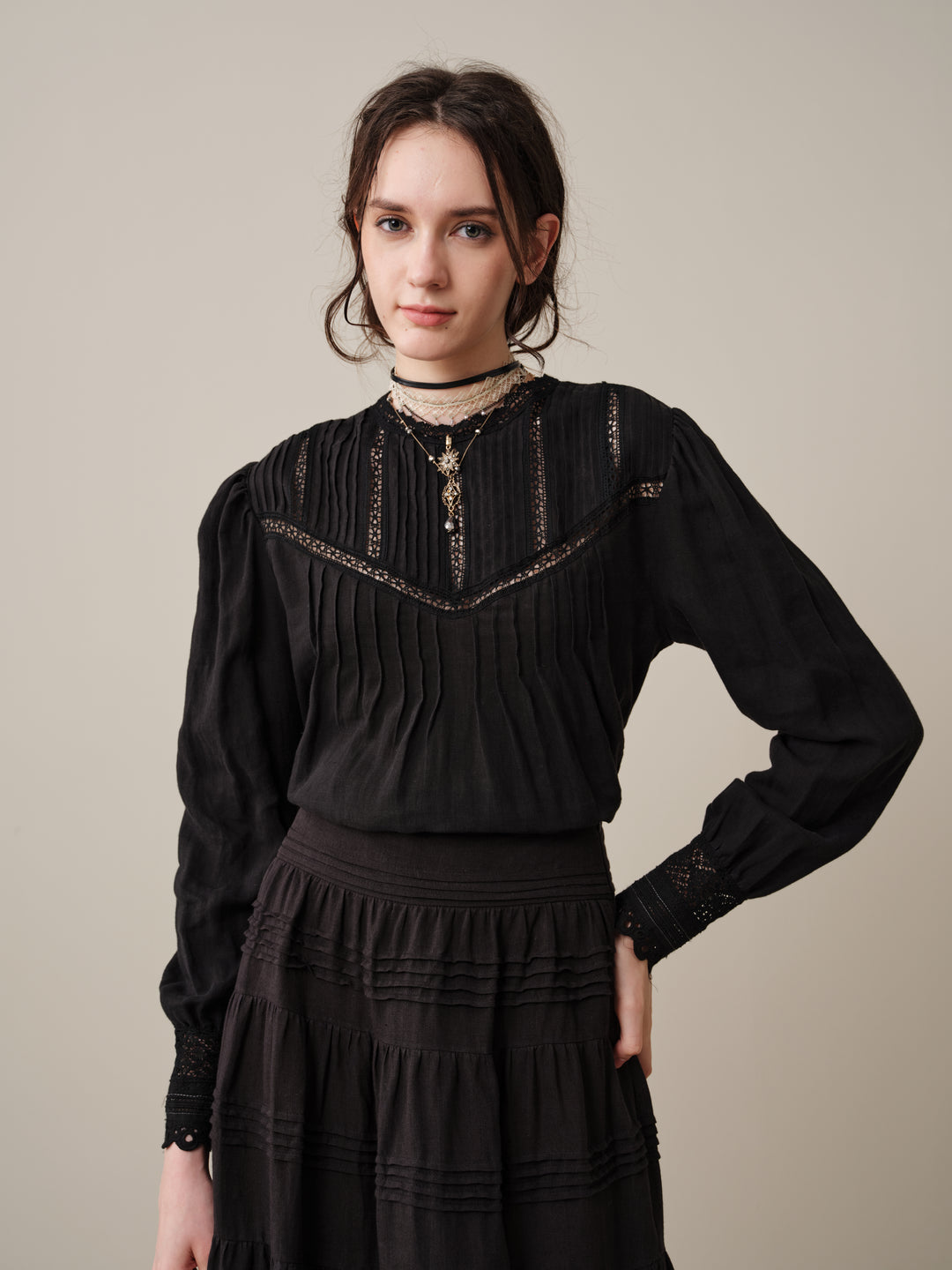 Minna 21 | Edward Linen Lace Blouse