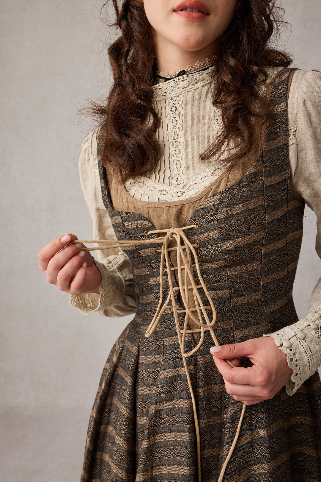 Alisa 25 | lace up linen dress