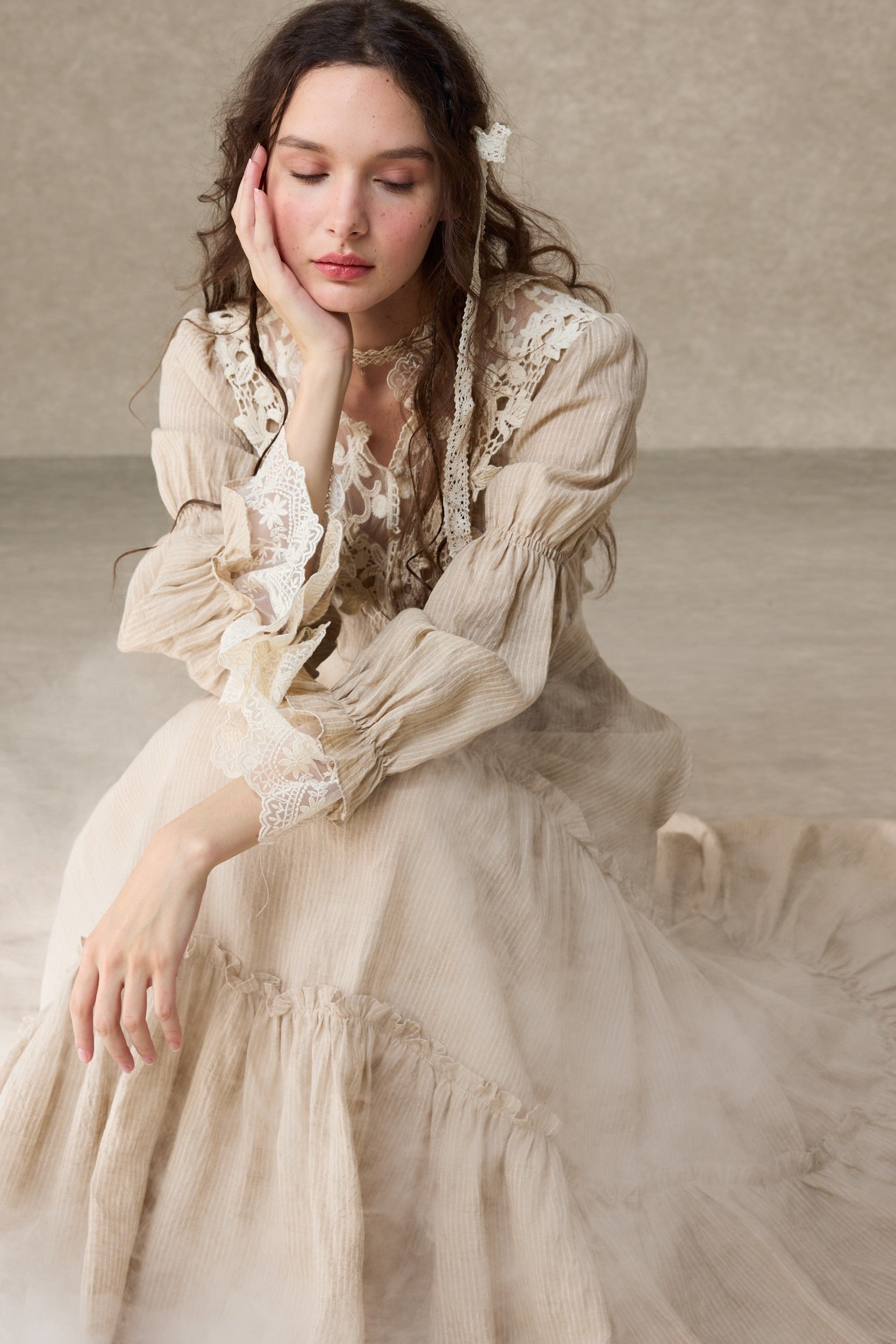Leona 21 | Lace Maxi Linen Dress – Linennaive