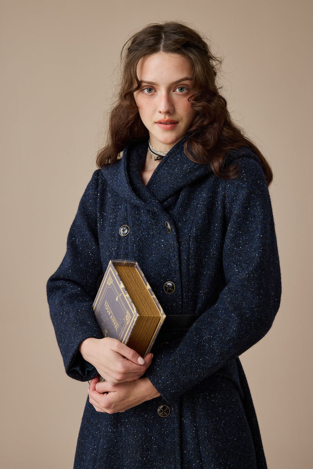 Trista 24 | 100% twill wool hooded coat