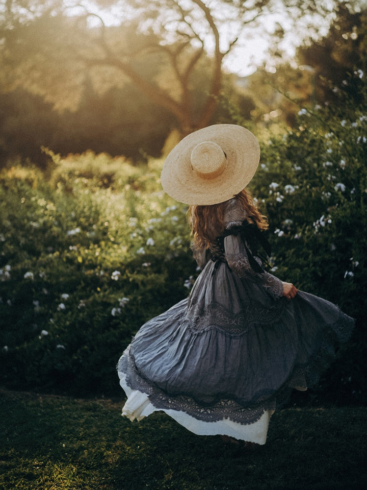 Pearlman 25 | Lace Linen Dress Gown