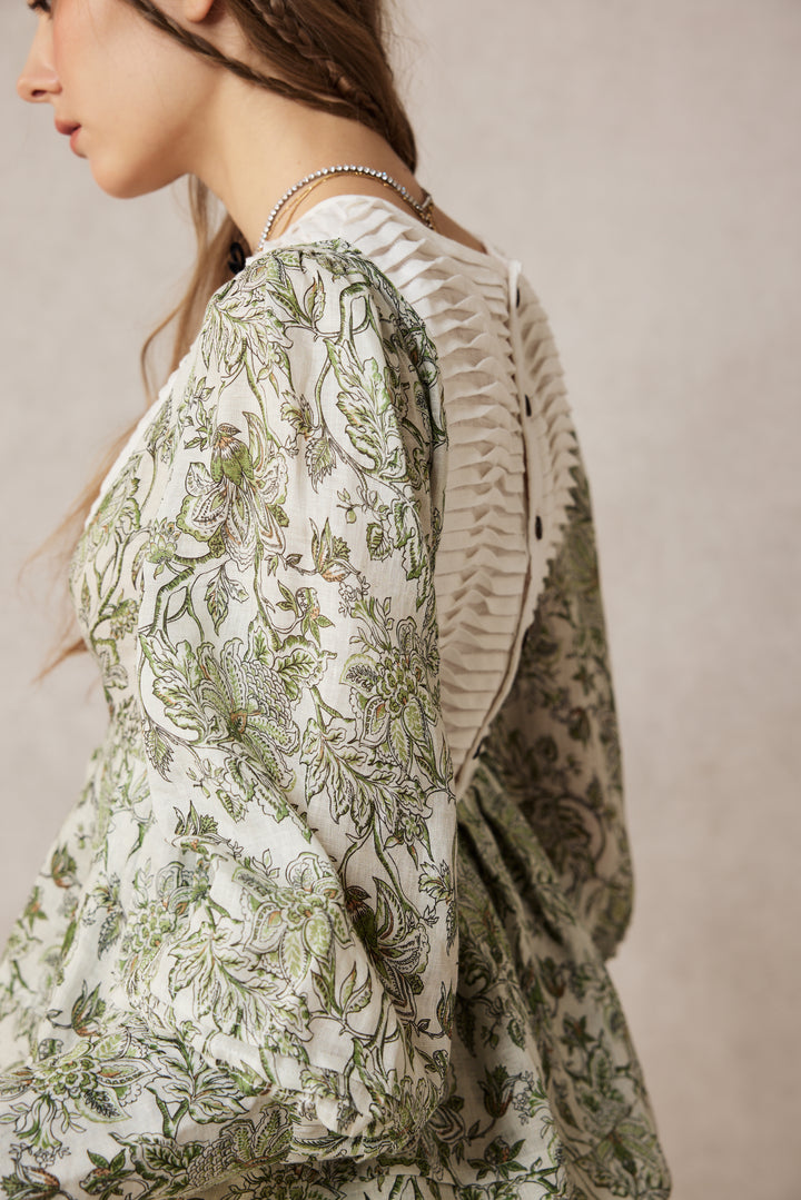 Lydia 18 | Linen Pintucked Puff Sleeve Blouse