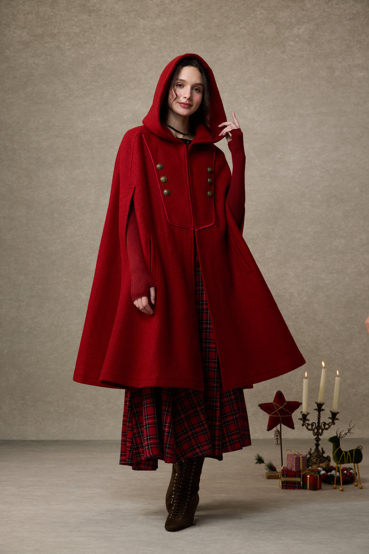 Briar 33 | 100% Wool Hooded Cape Coat