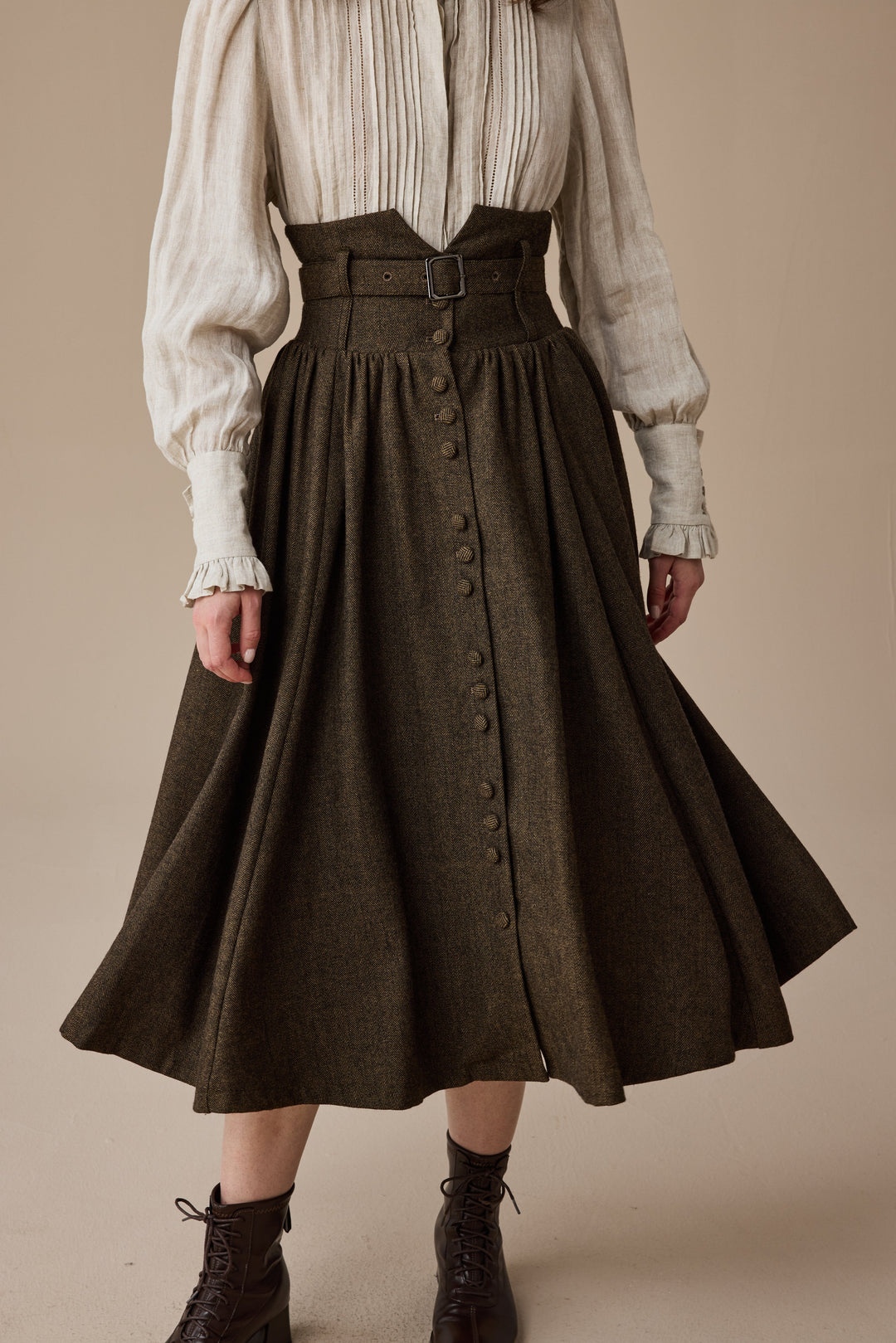 Bette 28 | Retro Belted Wool Skirt