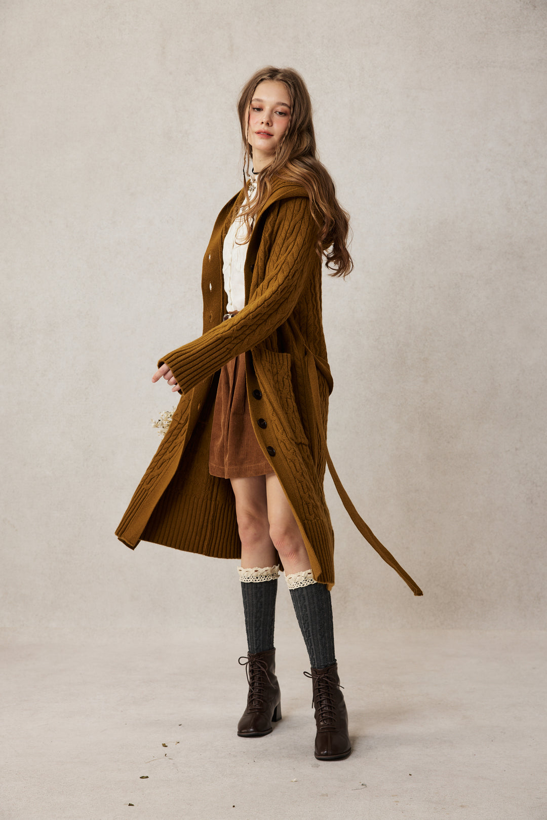 Hudson 15 | 100% wool hooded cardigan coat