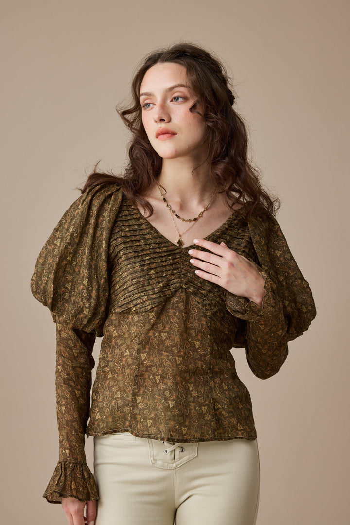 Sonia 33 |pintucked linen blouse