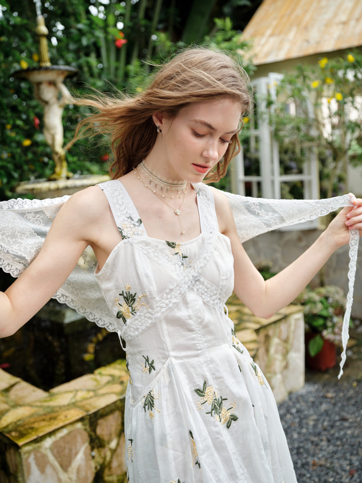 Juliet | Lace & Linen Dress Gown