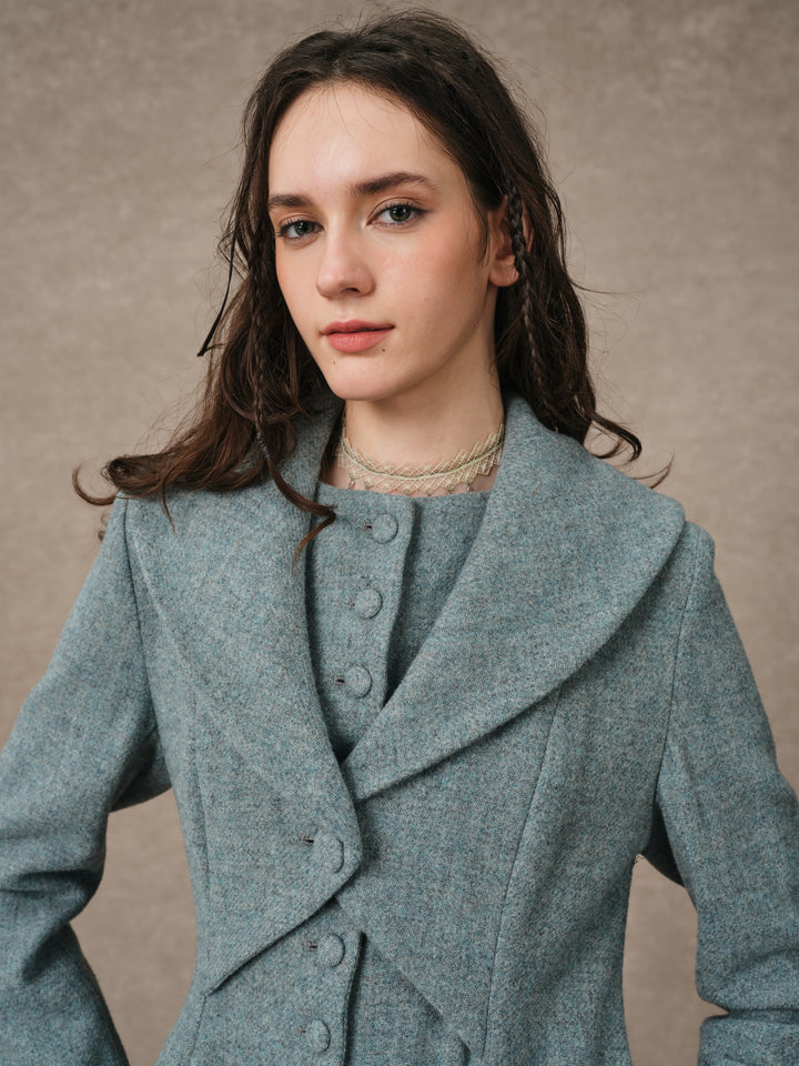 Gemma 17 | 100% wool victorian coat