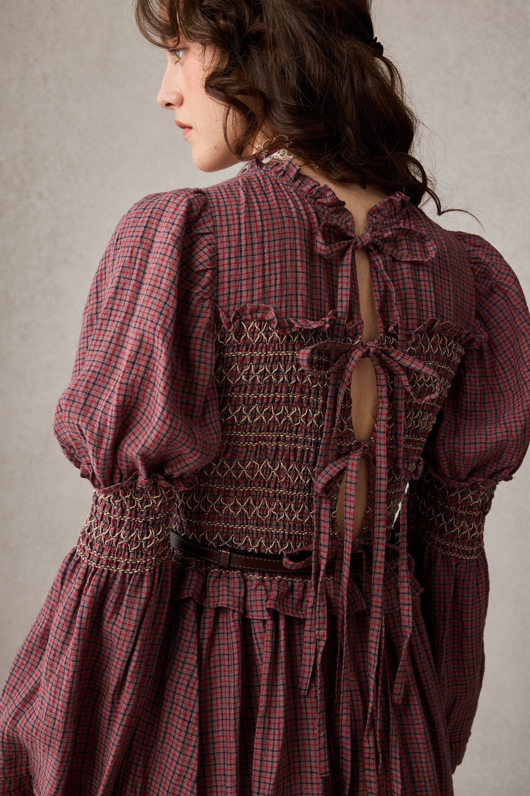 Jane 33 |Edward Smocking Linen Dress Chemise