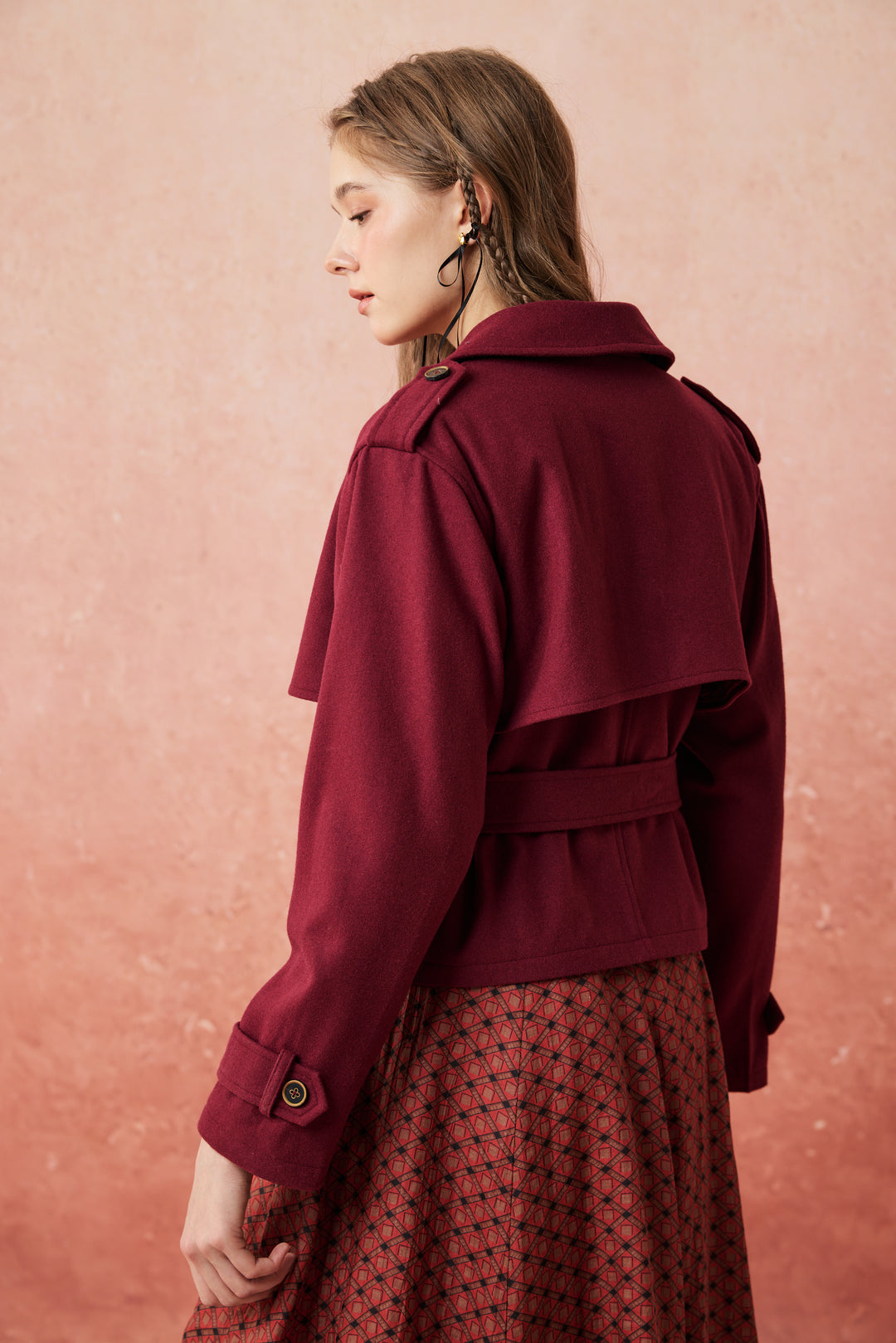 Moira 21 | 100% wool cropped trench coat