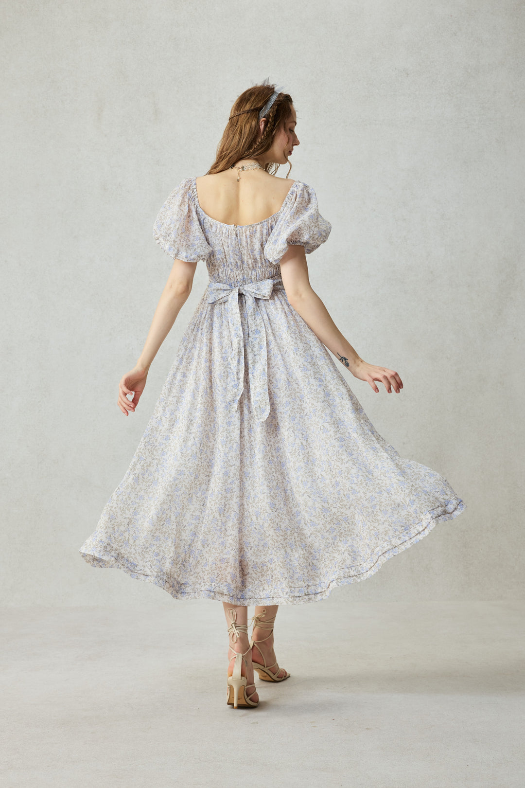 Alice 19 | Floral linen dress