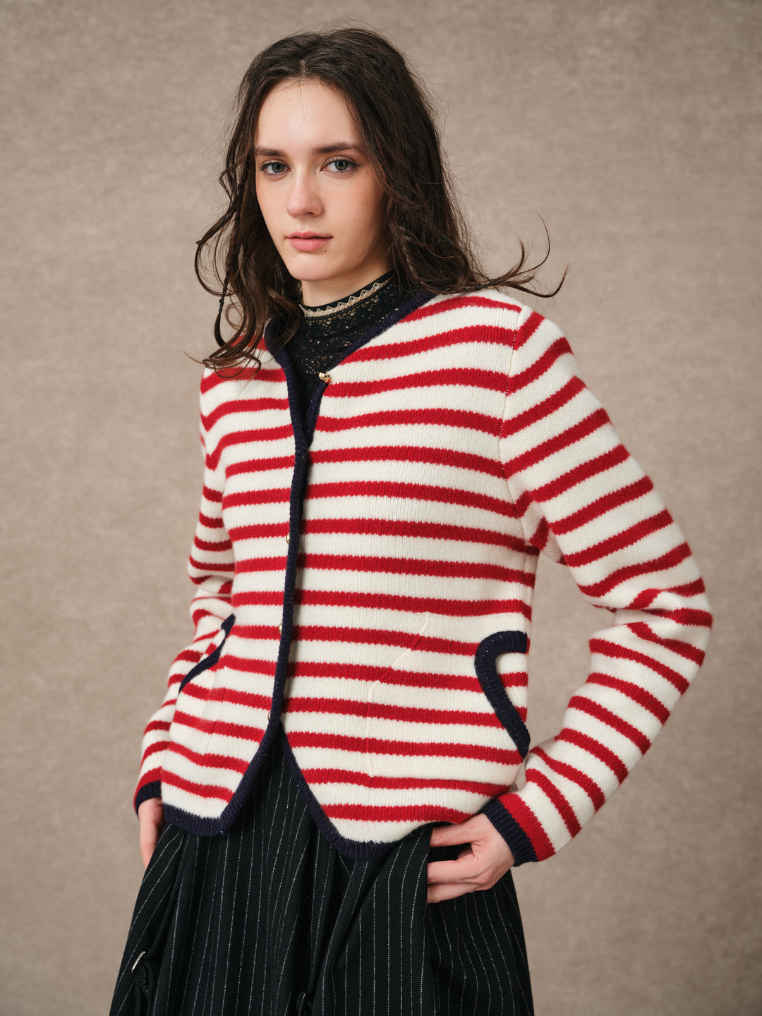 Nova 22 | Striped Open-Front 100% Wool Cargidan