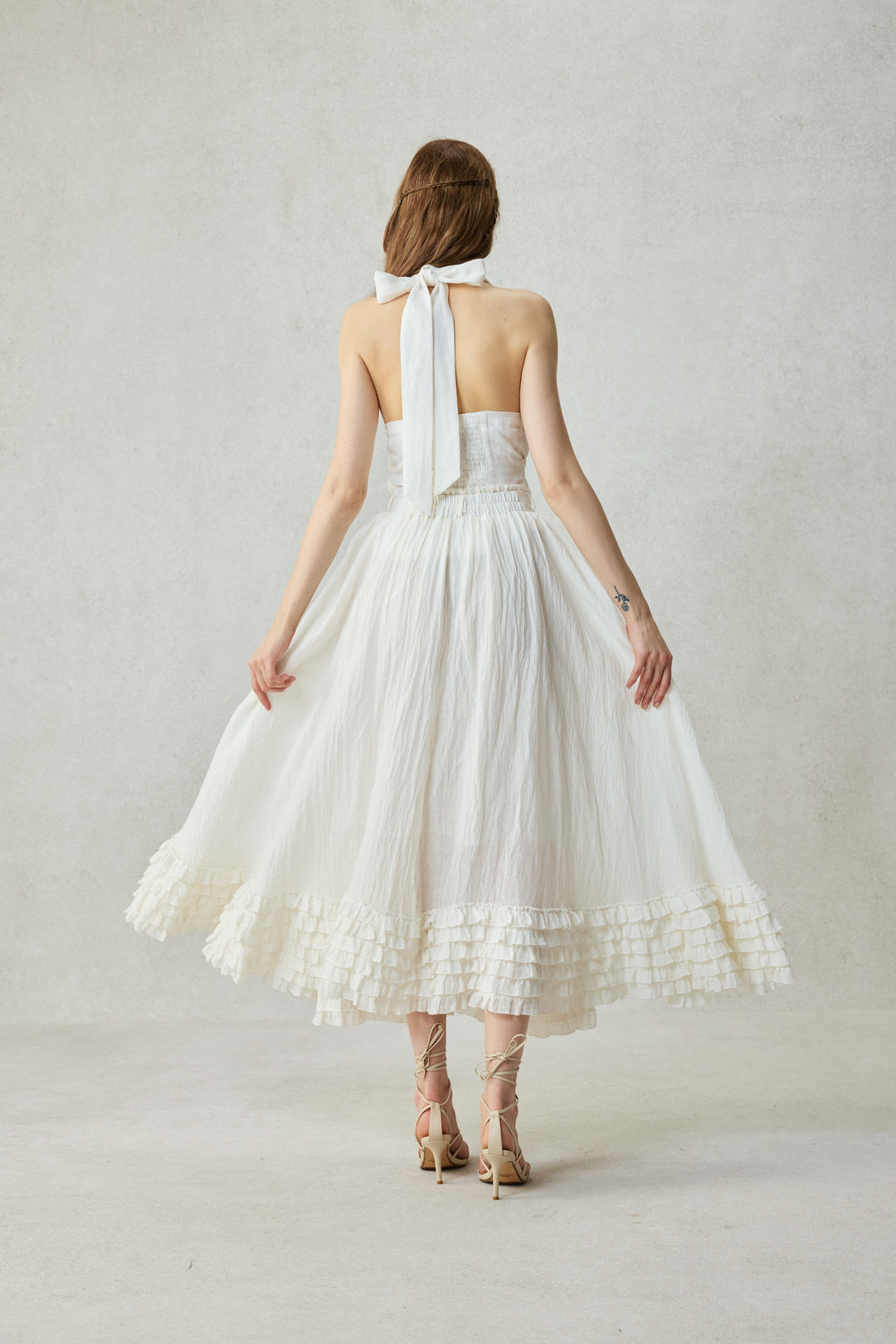 Dorothy 27 | Ruffled maxi linen skirt