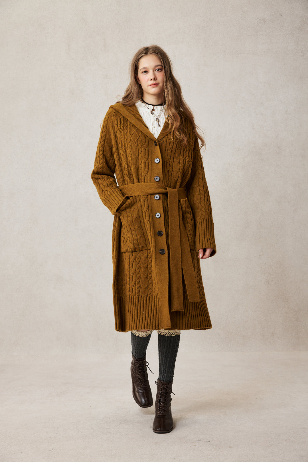 Hudson 15 | 100% wool hooded cardigan coat