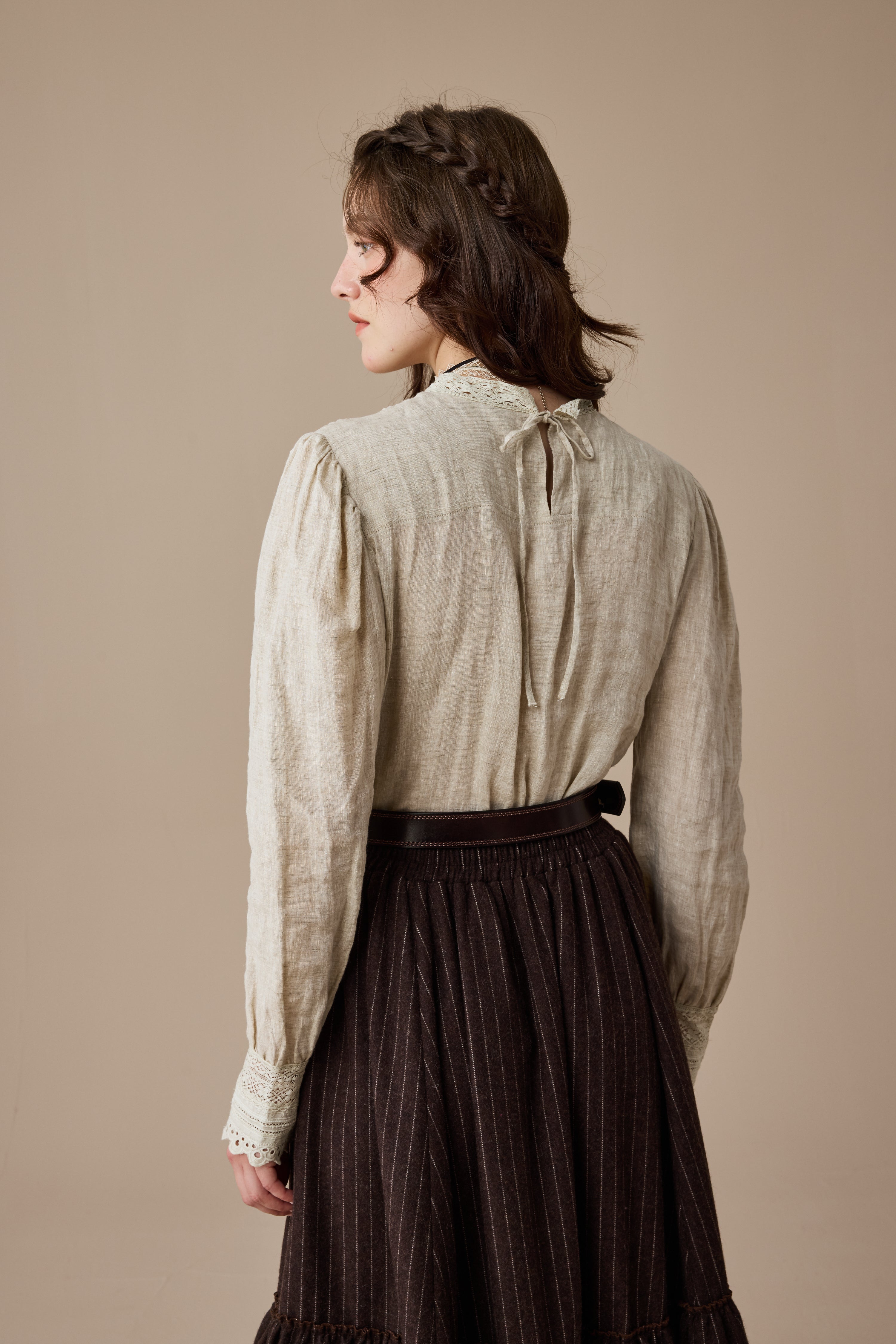 Minna 21 | Edward Linen Lace Blouse – Linennaive