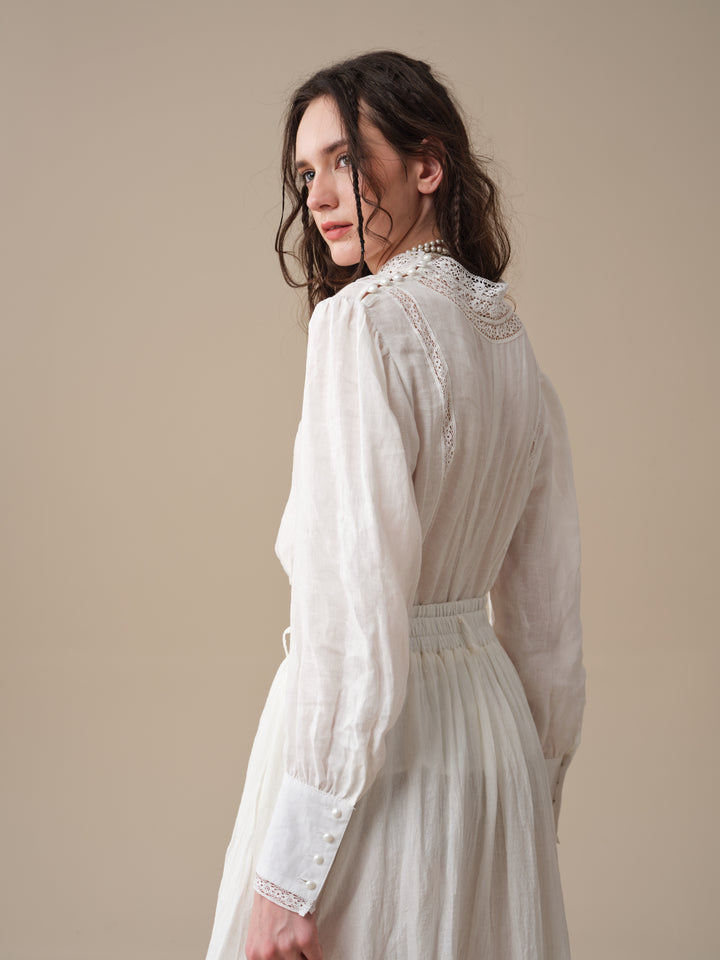 Stella 06 | Ruffled High-Neck Linen Blouse