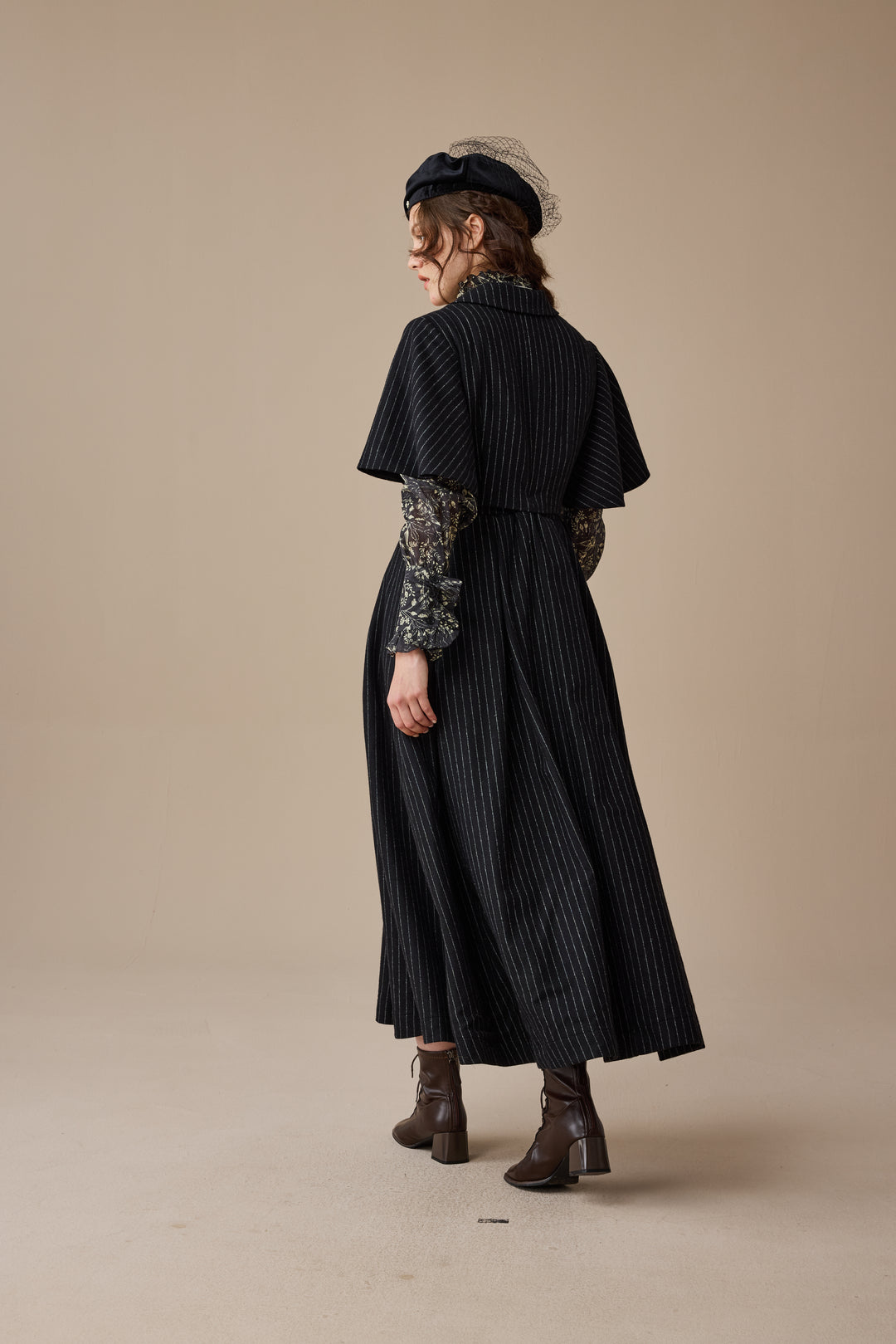 Clarise 22 |Retro Wool Skirt & Cape (2 pieces)