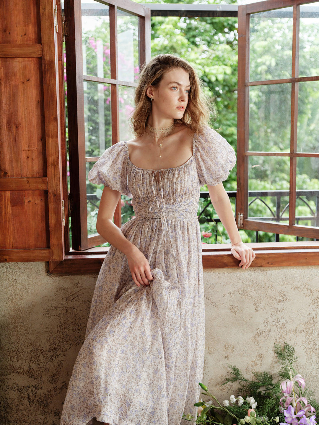 Alice 19 | Floral linen dress