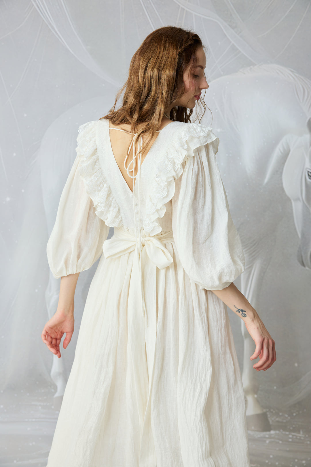 linen puff sleeve dress NORA side pockets and a tie belt closure that emphasises the waist Moonlight 23| Puff Sleeved Linen