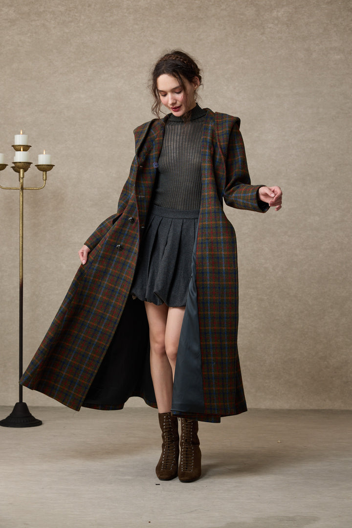 Trista 24 | 100% twill wool hooded coat