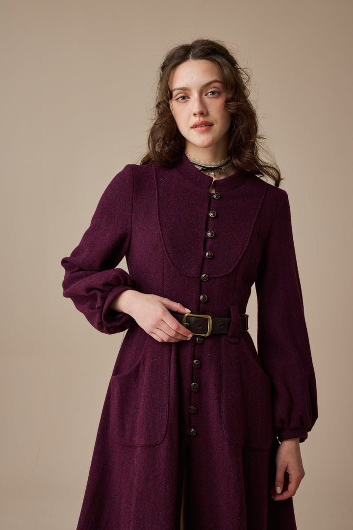 Margaret 25|100% wool buttoned down coat