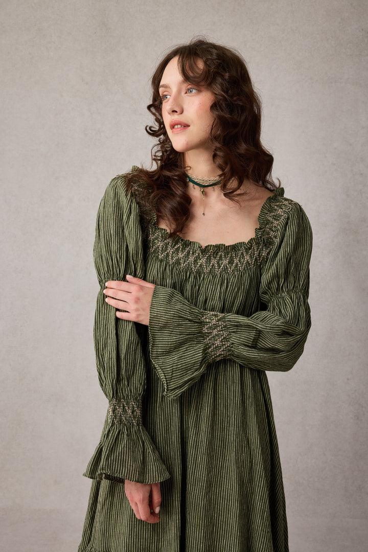 Cloud 21 | smocking embroidery linen dress