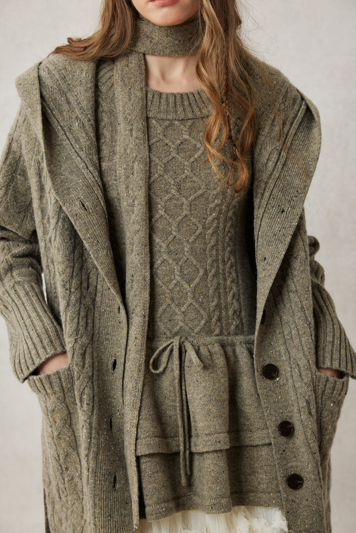 Hudson 15 | 100% wool hooded cardigan coat