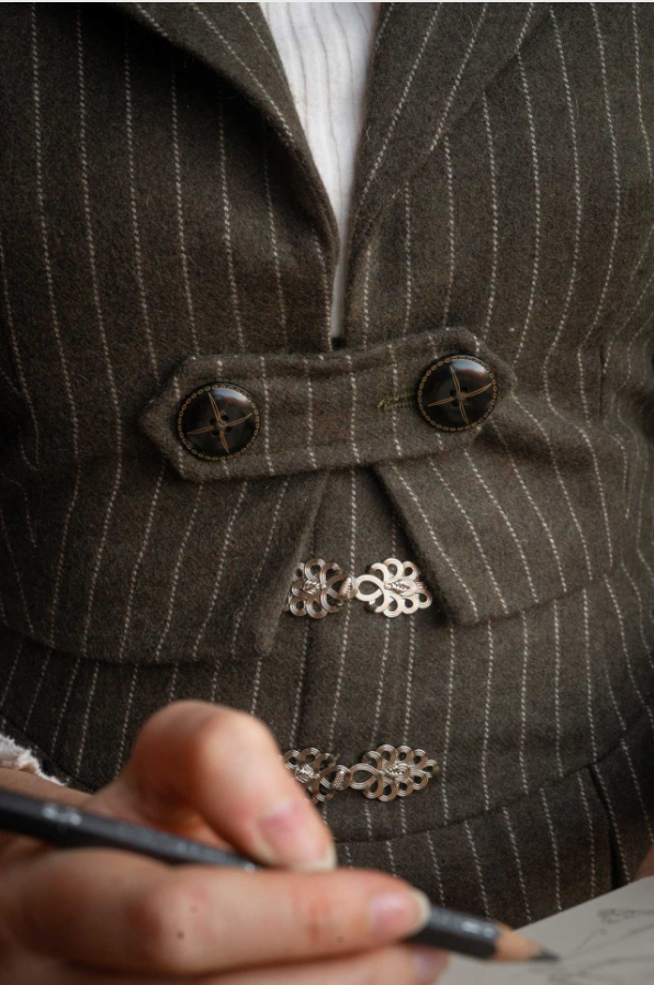 Clarise 22 |Retro Wool Skirt & Cape (2 pieces)