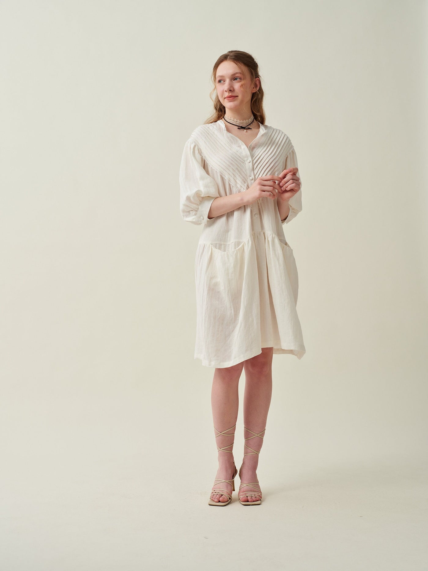 Lily 19 | linen dress with pockets