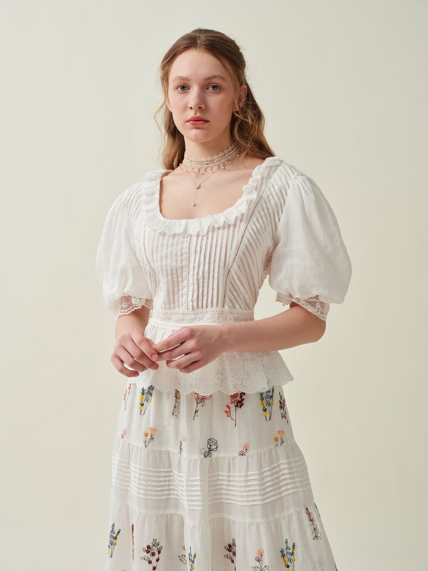 Victoria 13 | Embroidered floral linen skirt