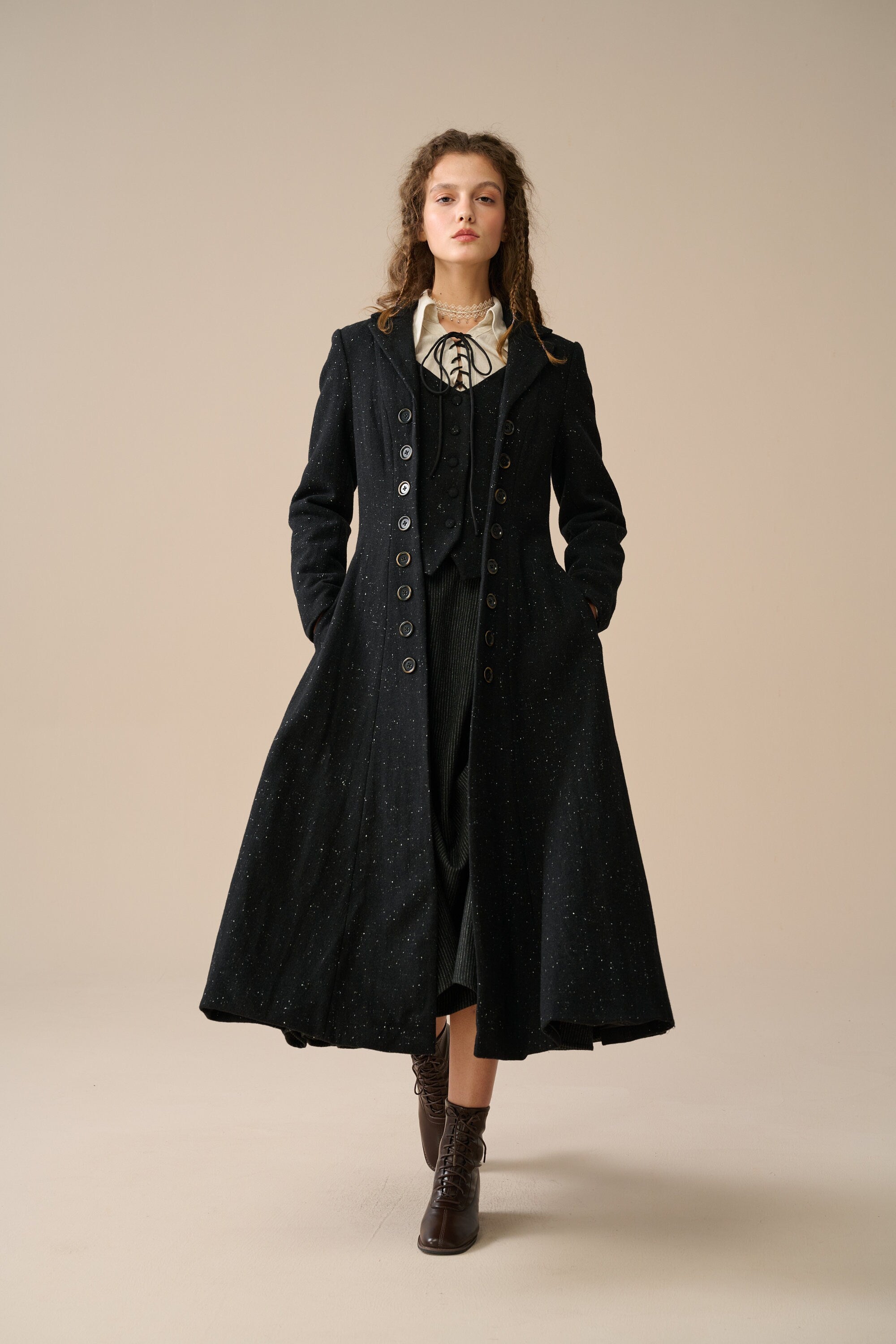 Doreen 15 |Vest-Layered 100% Wool Coat – Linennaive