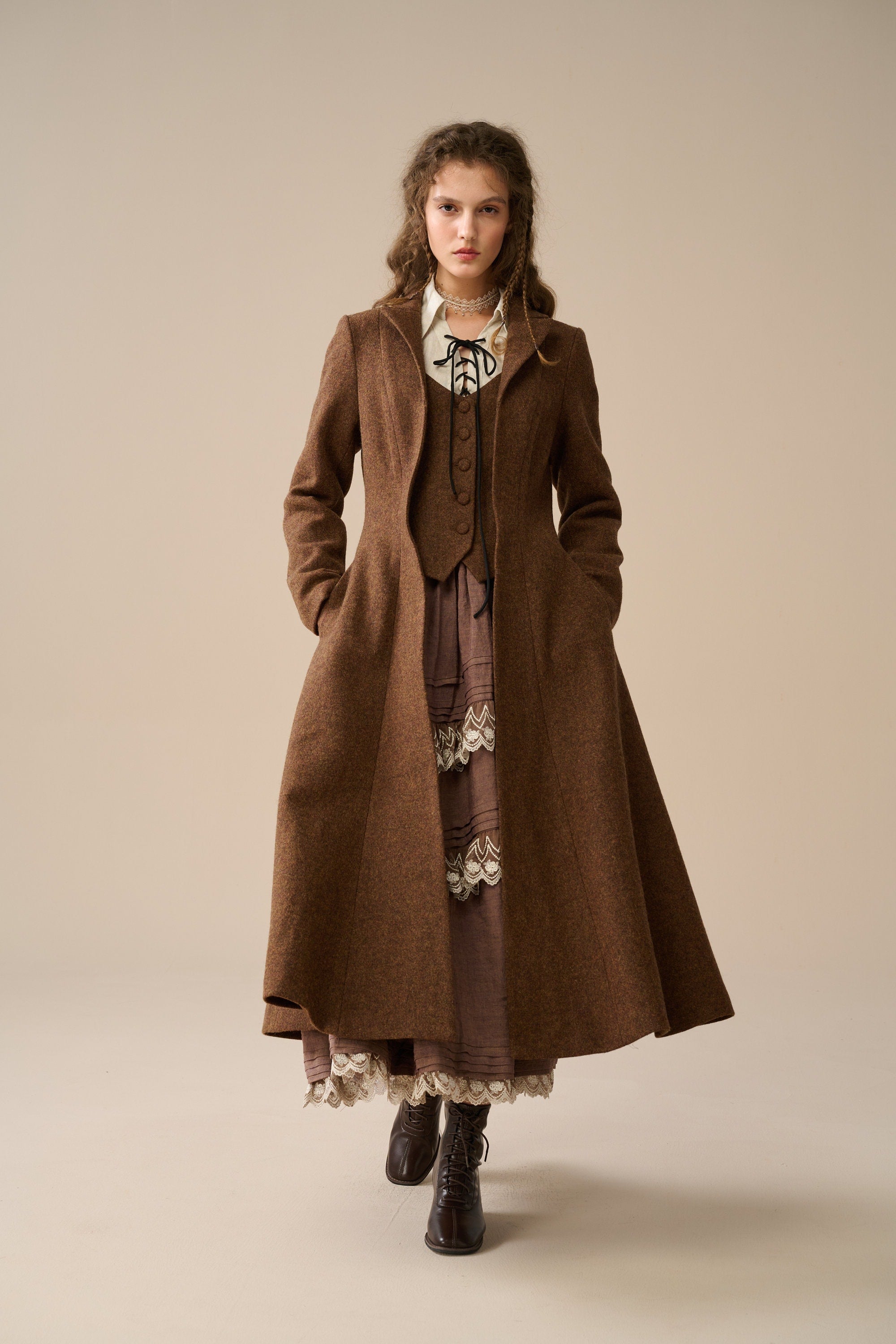 Doreen 15 |Vest-Layered 100% Wool Coat – Linennaive