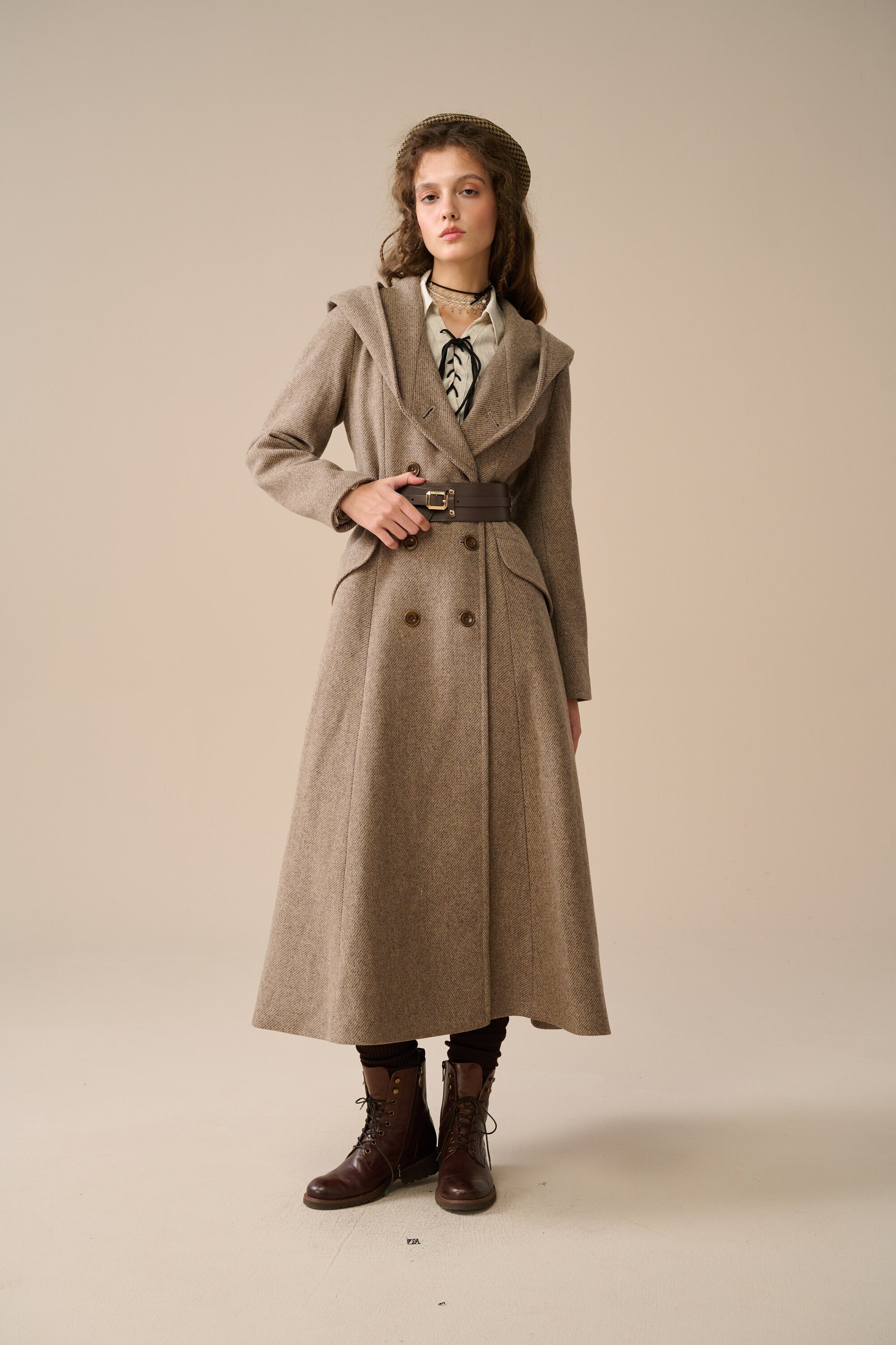 Trista 24 | 100% twill wool hooded coat – Linennaive