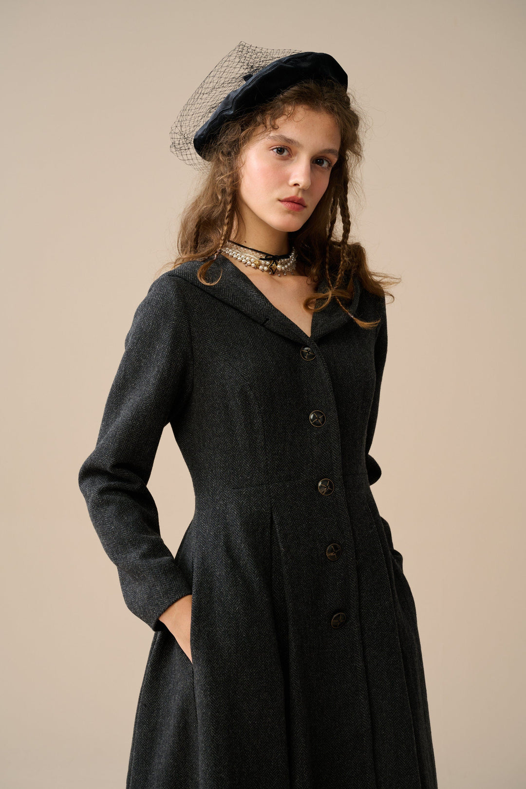 My Fair Lady 26 | Hooded Wool Coat Linennaive My Fair Lady 26 | Hooded Wool Coat Linennaive