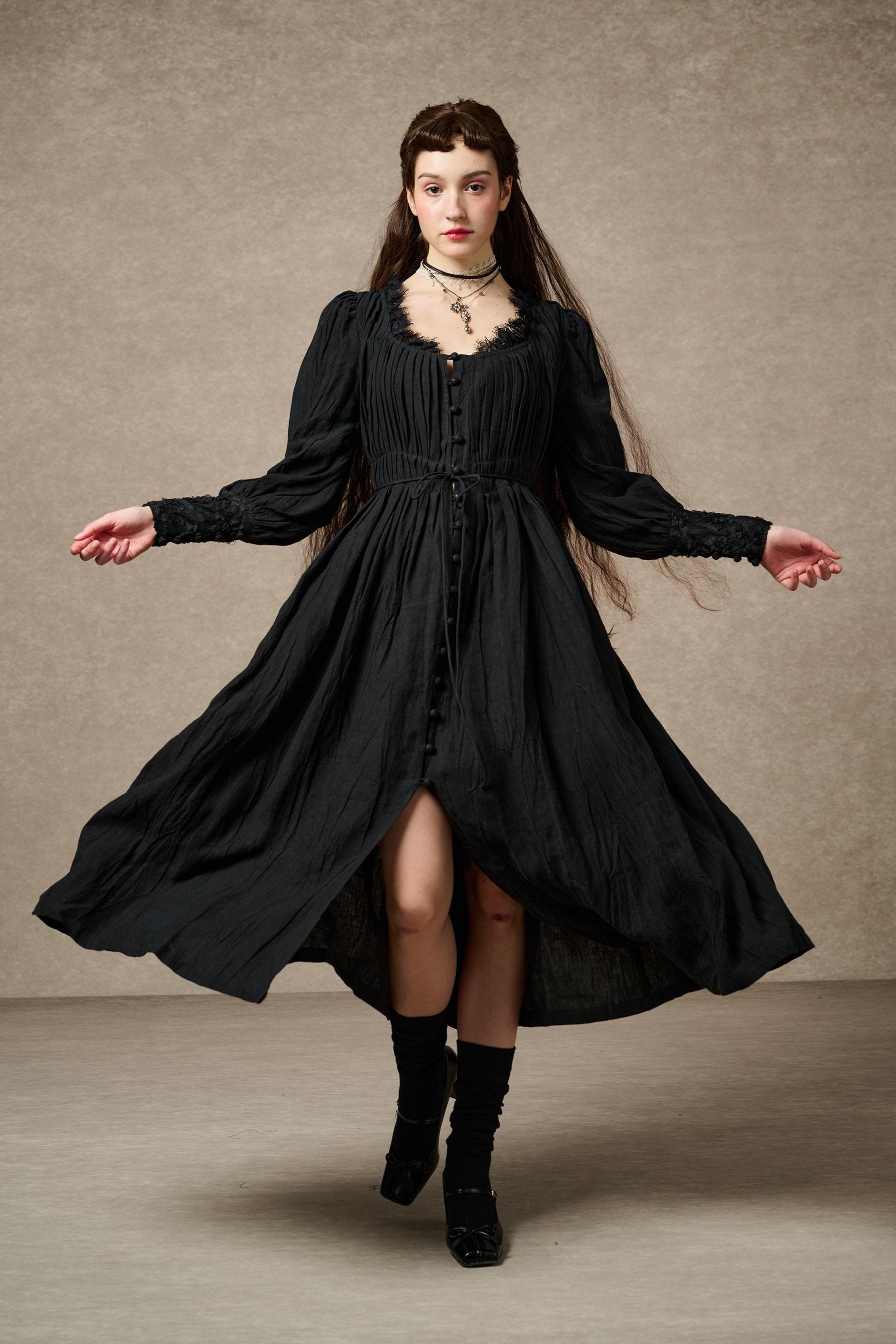 Josefina 19 | Dreamy Pleated Linen Dress Gown – Linennaive