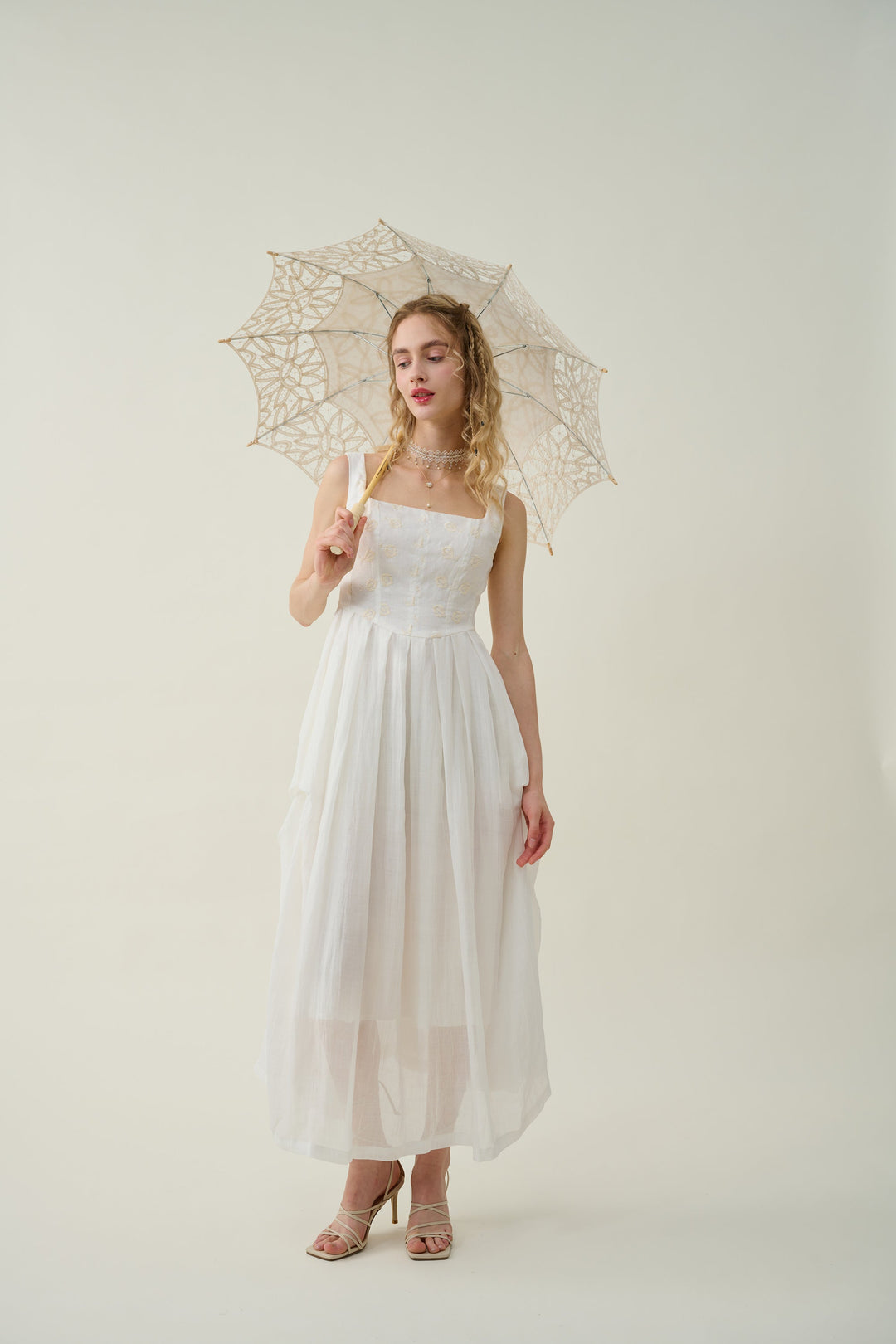 ethel 17 | Embroidered Linen dress